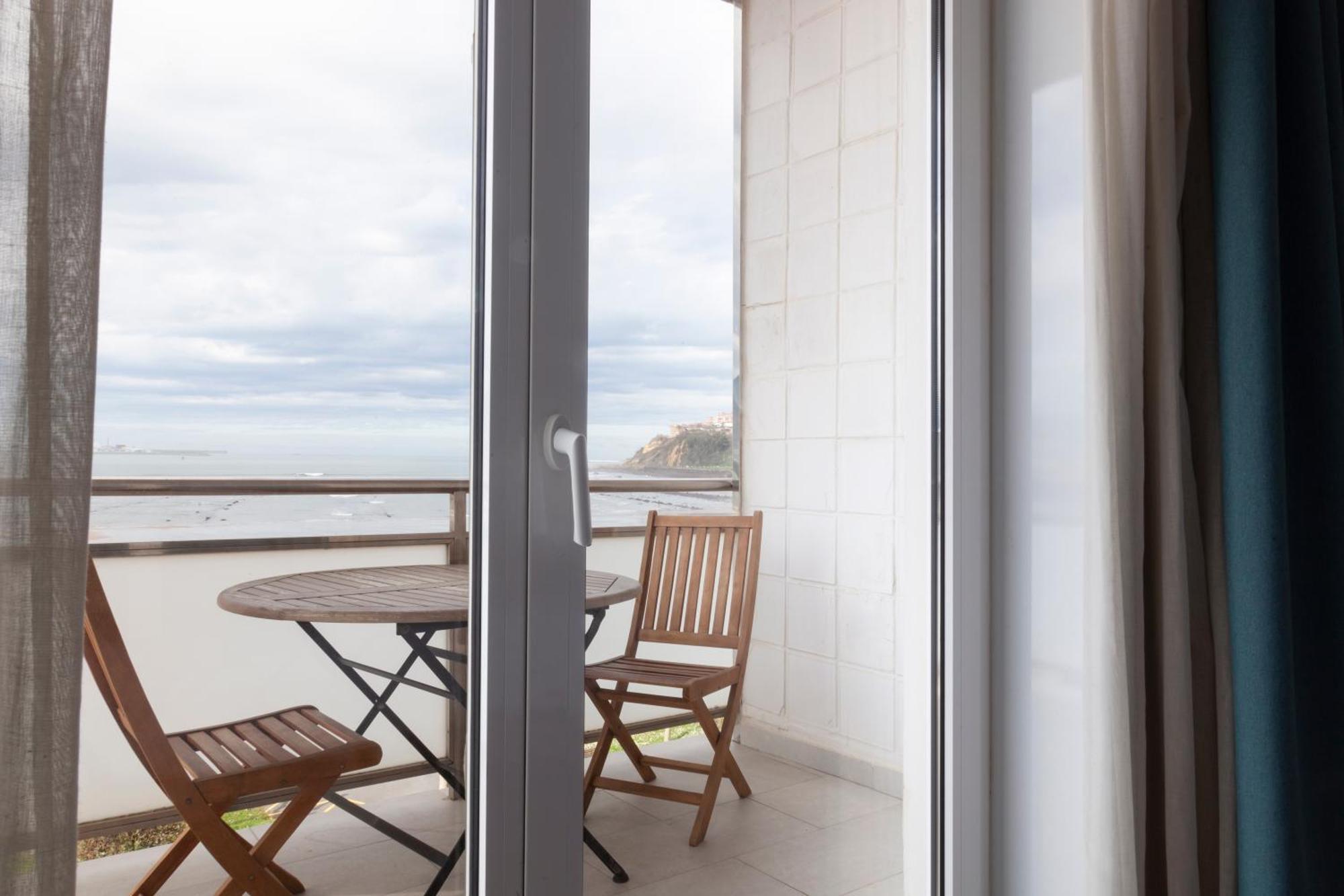 Petit Palace Tamarises Getxo Bilik gambar