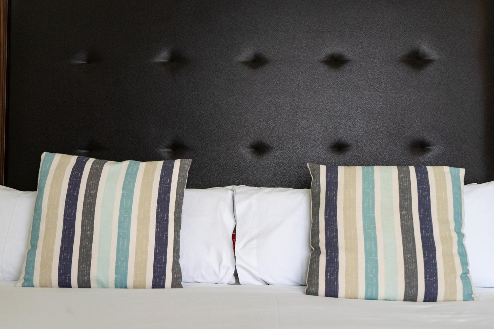 Petit Palace Tamarises Getxo Bilik gambar